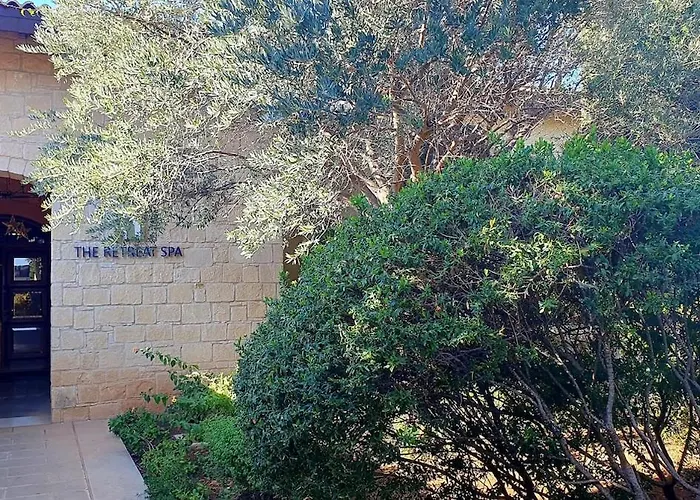 Townhouse, Seaview, Short Ways, Aphrodite Hills Apartmán *