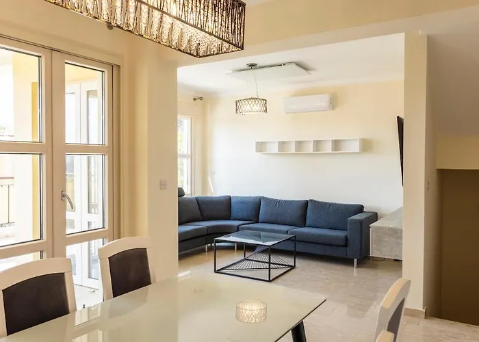 Townhouse, Seaview, Short Ways, Aphrodite Hills Kouklia