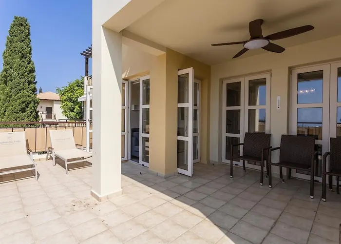 Townhouse, Seaview, Short Ways, Aphrodite Hills Apartmán